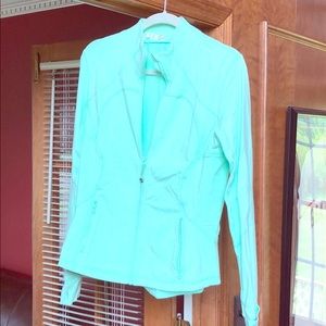 Lululemon Define jacket. Bright Mint green